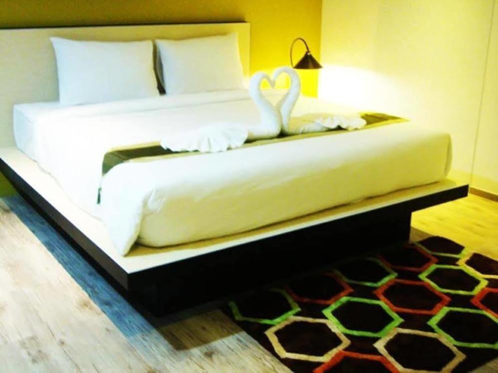 Thongmanee Hotel Hat Yai Ngoại thất bức ảnh